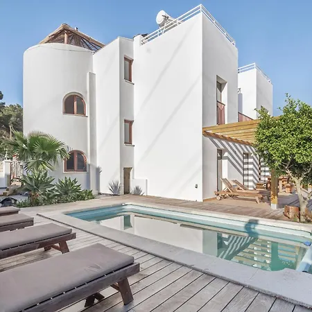 Retreats Villa *