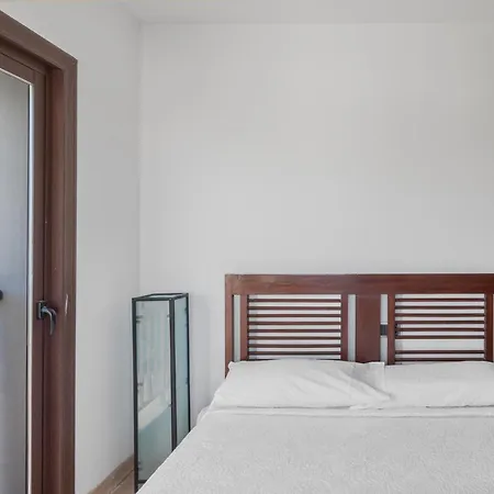 Retreats Villa *